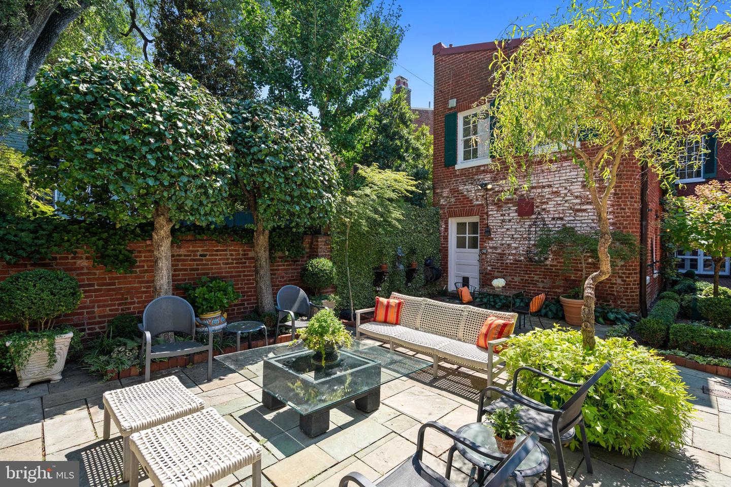3307 N ST NW, WASHINGTON, District Of Columbia 20007, 5 Bedrooms Bedrooms, ,5 BathroomsBathrooms,Residential,For sale,3307 N ST NW,DCDC2225556 MLS # DCDC2225556