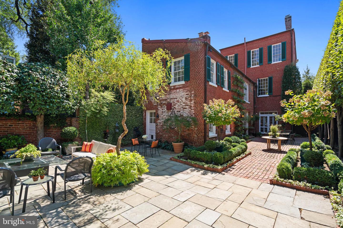 3307 N ST NW, WASHINGTON, District Of Columbia 20007, 5 Bedrooms Bedrooms, ,5 BathroomsBathrooms,Residential,For sale,3307 N ST NW,DCDC2225556 MLS # DCDC2225556