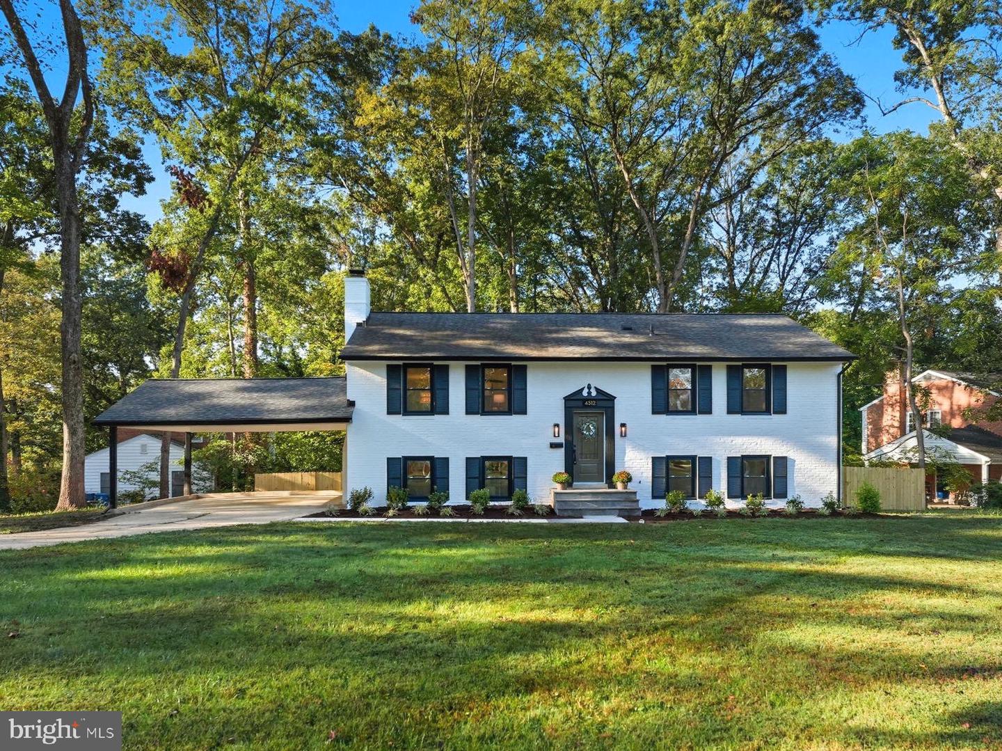 4512 SLEAFORD RD, ANNANDALE, Virginia 22003, 5 Bedrooms Bedrooms, ,3 BathroomsBathrooms,Residential,For sale,4512 SLEAFORD RD,VAFX2272754 MLS # VAFX2272754