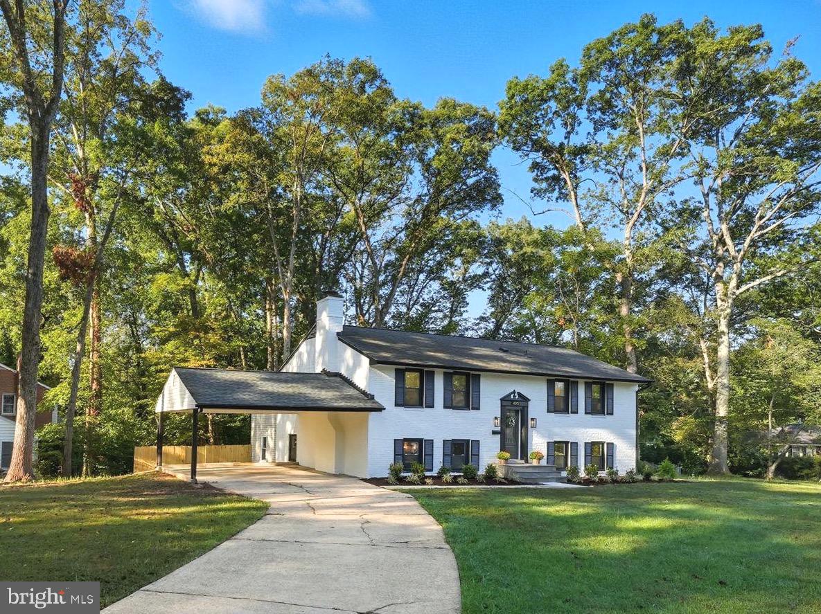 4512 SLEAFORD RD, ANNANDALE, Virginia 22003, 5 Bedrooms Bedrooms, ,3 BathroomsBathrooms,Residential,For sale,4512 SLEAFORD RD,VAFX2272754 MLS # VAFX2272754