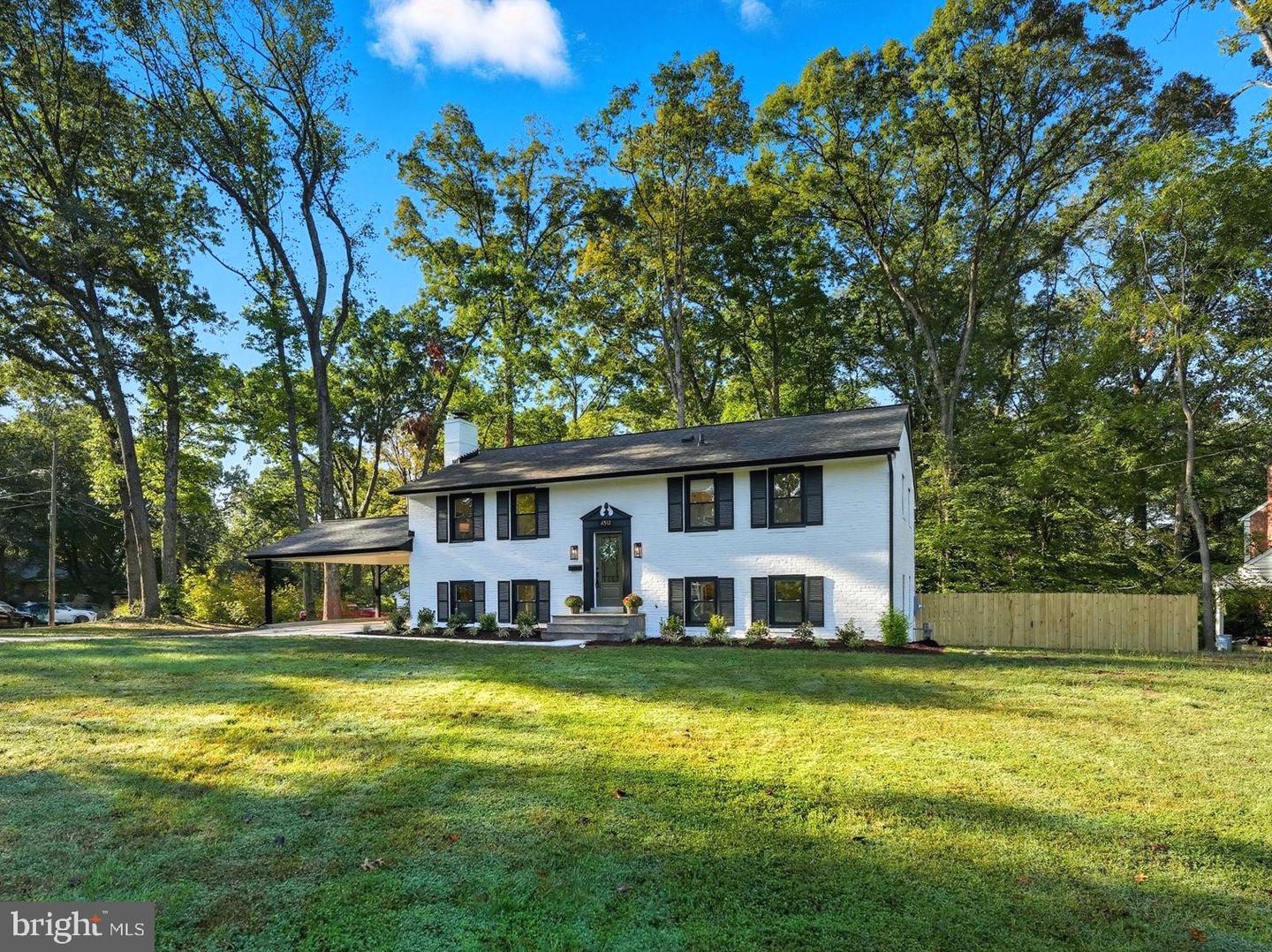 4512 SLEAFORD RD, ANNANDALE, Virginia 22003, 5 Bedrooms Bedrooms, ,3 BathroomsBathrooms,Residential,For sale,4512 SLEAFORD RD,VAFX2272754 MLS # VAFX2272754