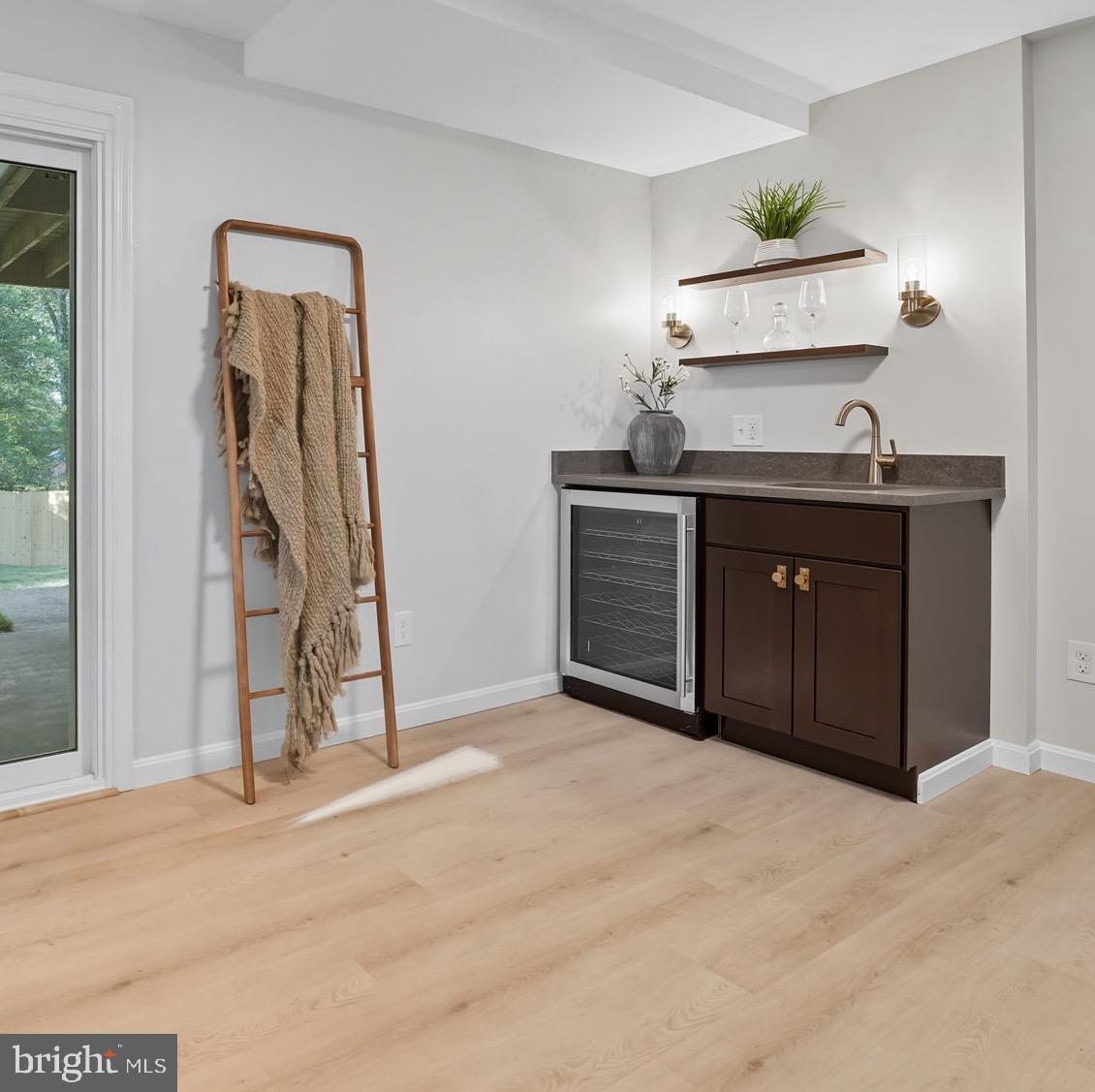 4512 SLEAFORD RD, ANNANDALE, Virginia 22003, 5 Bedrooms Bedrooms, ,3 BathroomsBathrooms,Residential,For sale,4512 SLEAFORD RD,VAFX2272754 MLS # VAFX2272754