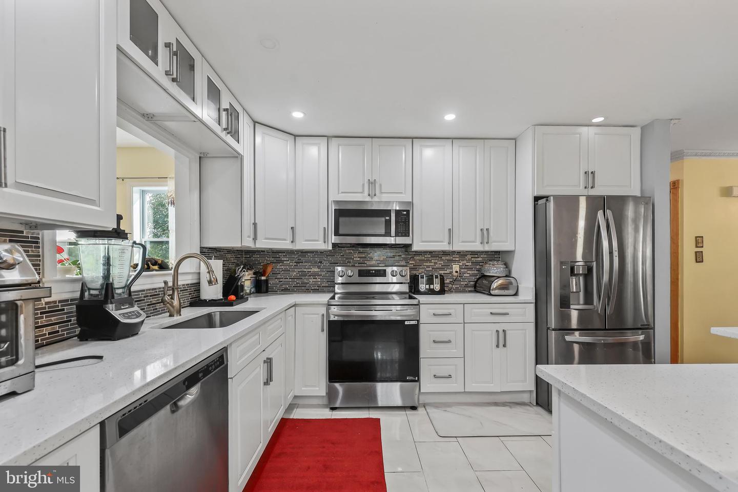 1305 E MAPLE AVE, STERLING, Virginia 20164, 5 Bedrooms Bedrooms, ,3 BathroomsBathrooms,Residential,For sale,1305 E MAPLE AVE,VALO2108286 MLS # VALO2108286