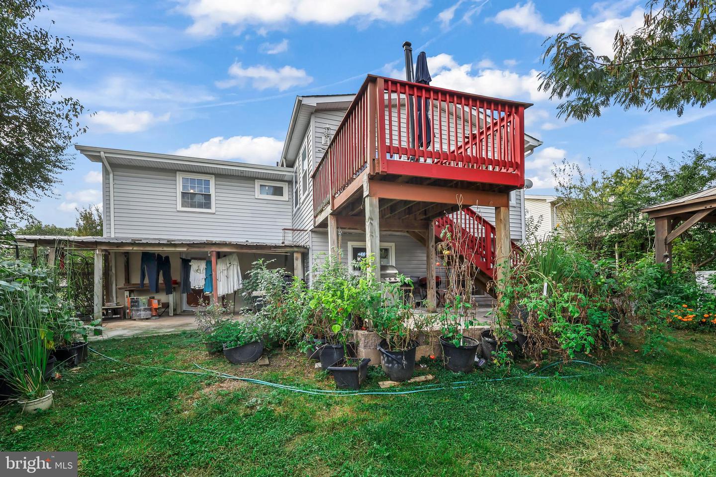 1305 E MAPLE AVE, STERLING, Virginia 20164, 5 Bedrooms Bedrooms, ,3 BathroomsBathrooms,Residential,For sale,1305 E MAPLE AVE,VALO2108286 MLS # VALO2108286