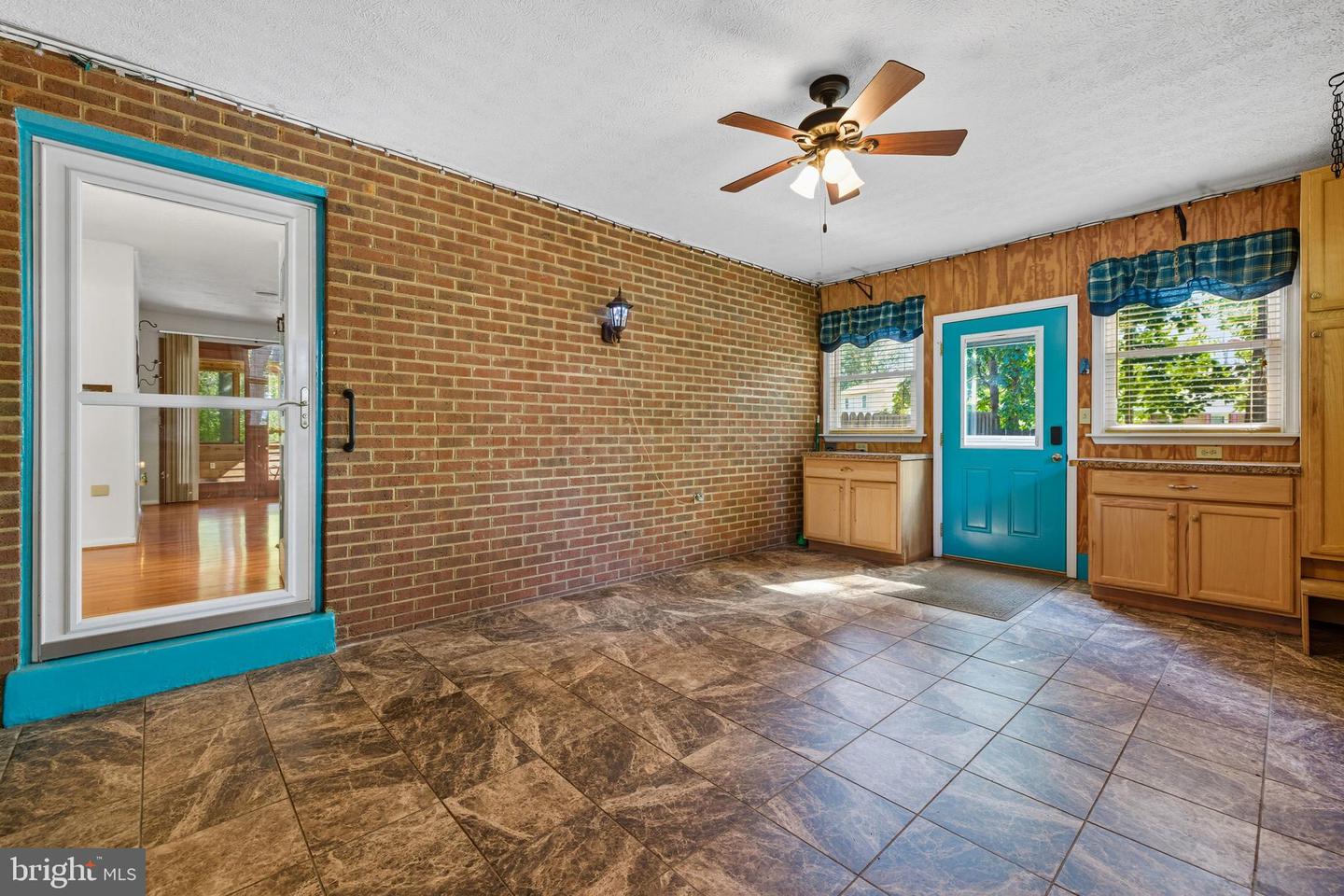 579 CIRCLE VIEW RD, LURAY, Virginia 22835, 3 Bedrooms Bedrooms, ,3 BathroomsBathrooms,Residential,For sale,579 CIRCLE VIEW RD,VAPA2005450 MLS # VAPA2005450