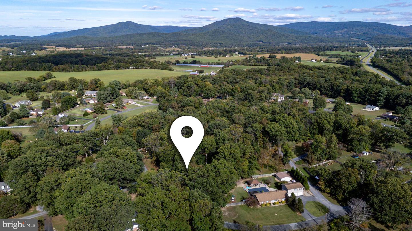 579 CIRCLE VIEW RD, LURAY, Virginia 22835, 3 Bedrooms Bedrooms, ,3 BathroomsBathrooms,Residential,For sale,579 CIRCLE VIEW RD,VAPA2005450 MLS # VAPA2005450