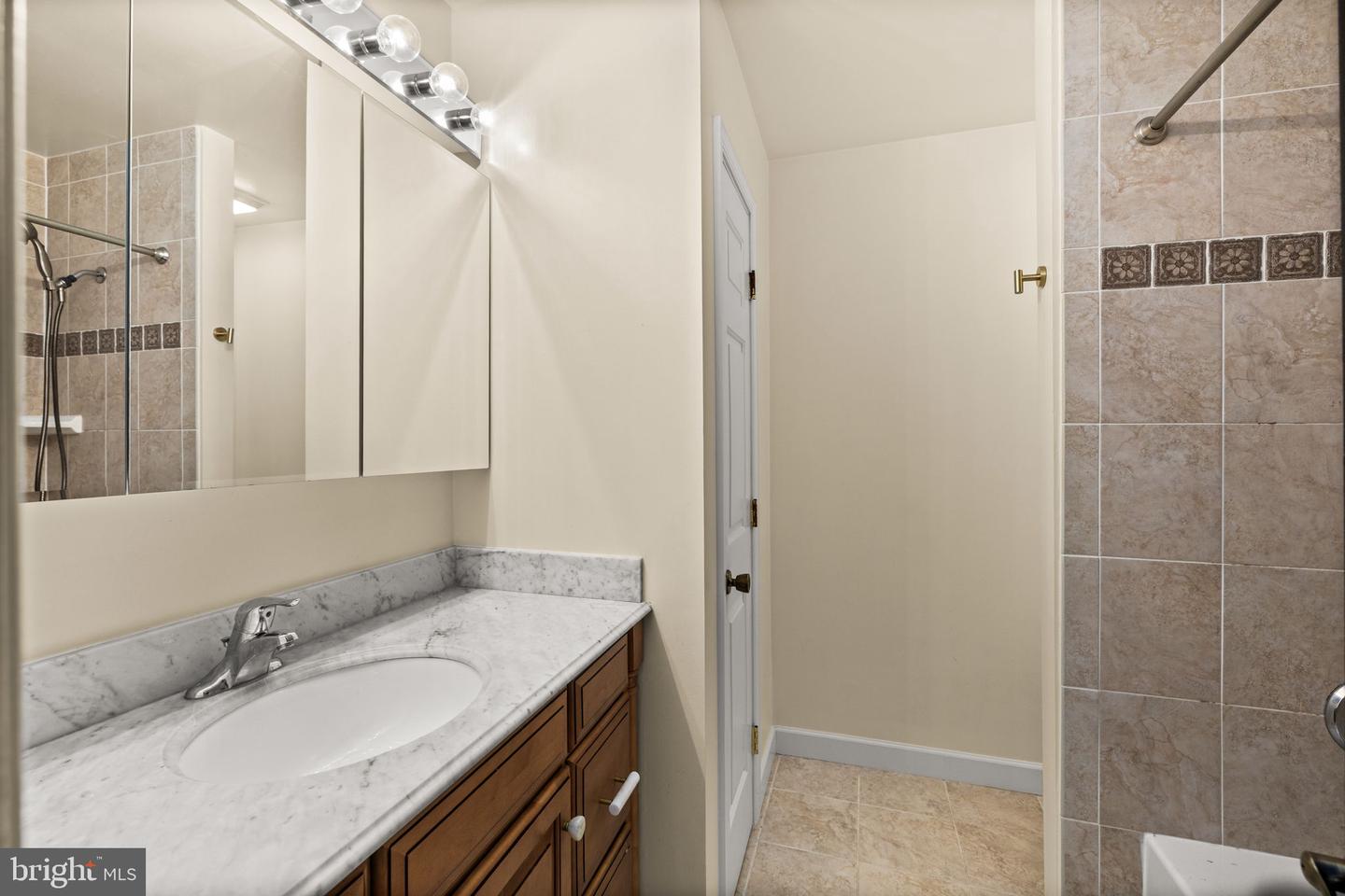 15978 COVE LN, DUMFRIES, Virginia 22025, 4 Bedrooms Bedrooms, ,3 BathroomsBathrooms,Residential,For sale,15978 COVE LN,VAPW2105374 MLS # VAPW2105374 15978 COVE LN, DUMFRIES, Virginia 22025, 4 Bedrooms Bedrooms, ,3 BathroomsBathrooms,Residential,For sale,15978 COVE LN,VAPW2105374 MLS # VAPW2105374