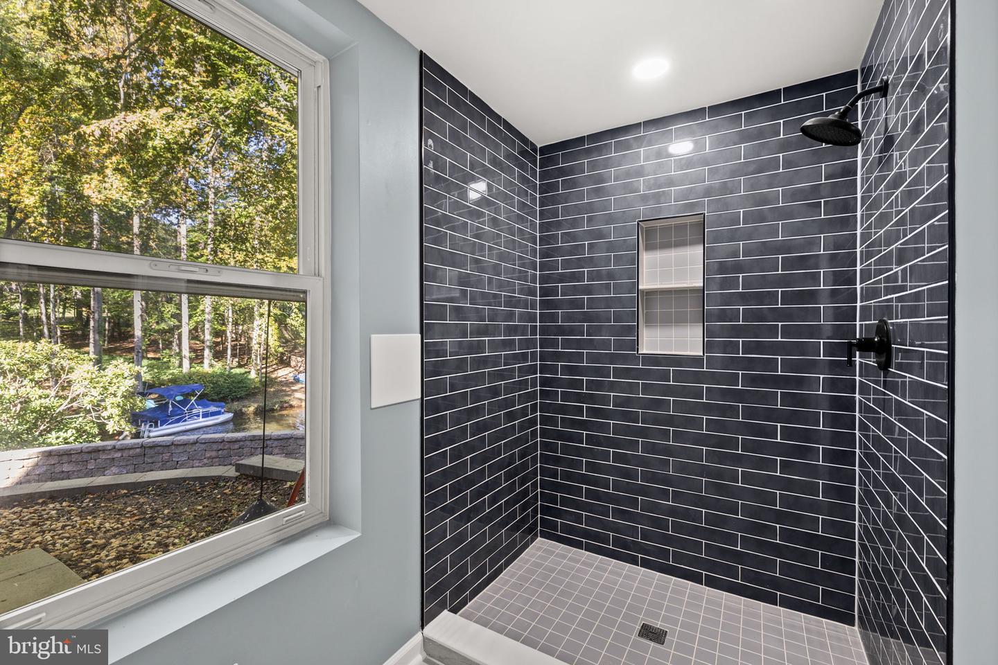 15978 COVE LN, DUMFRIES, Virginia 22025, 4 Bedrooms Bedrooms, ,3 BathroomsBathrooms,Residential,For sale,15978 COVE LN,VAPW2105374 MLS # VAPW2105374 15978 COVE LN, DUMFRIES, Virginia 22025, 4 Bedrooms Bedrooms, ,3 BathroomsBathrooms,Residential,For sale,15978 COVE LN,VAPW2105374 MLS # VAPW2105374