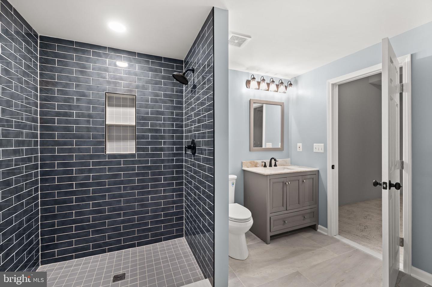 15978 COVE LN, DUMFRIES, Virginia 22025, 4 Bedrooms Bedrooms, ,3 BathroomsBathrooms,Residential,For sale,15978 COVE LN,VAPW2105374 MLS # VAPW2105374 15978 COVE LN, DUMFRIES, Virginia 22025, 4 Bedrooms Bedrooms, ,3 BathroomsBathrooms,Residential,For sale,15978 COVE LN,VAPW2105374 MLS # VAPW2105374