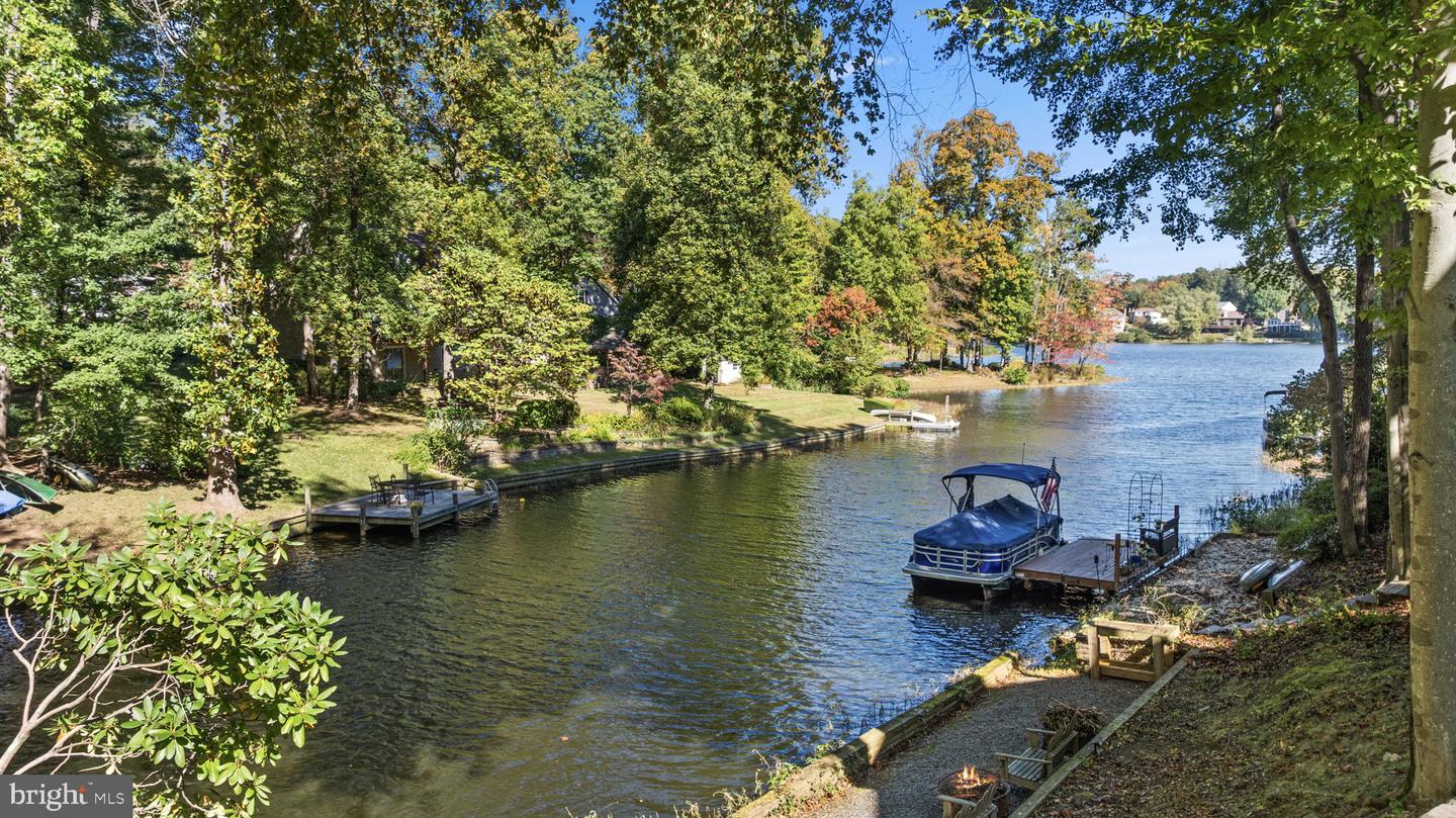 15978 COVE LN, DUMFRIES, Virginia 22025, 4 Bedrooms Bedrooms, ,3 BathroomsBathrooms,Residential,For sale,15978 COVE LN,VAPW2105374 MLS # VAPW2105374