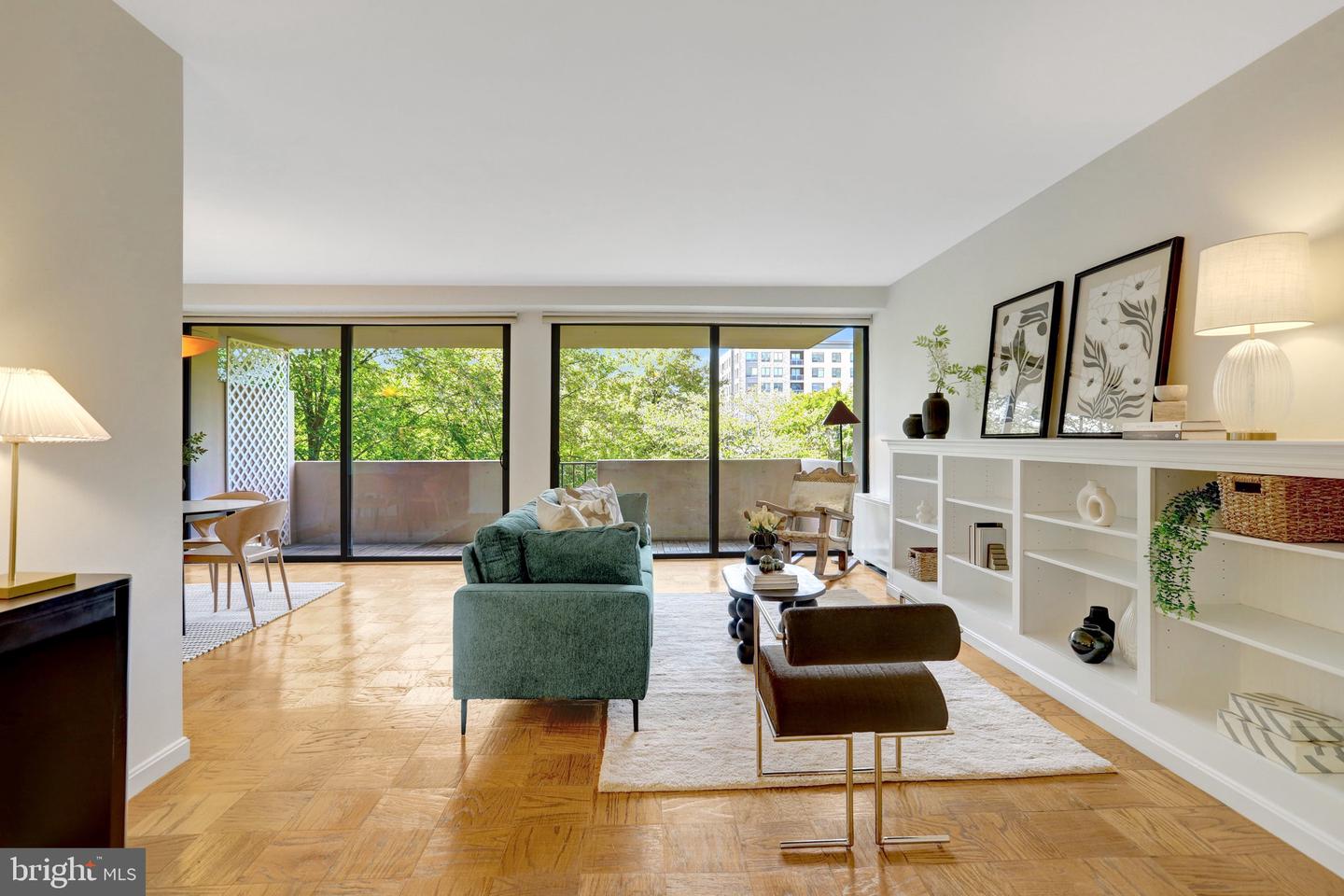 4141 N HENDERSON RD #313, ARLINGTON, Virginia 22203, 1 Bedroom Bedrooms, ,1 BathroomBathrooms,Residential,For sale,4141 N HENDERSON RD #313,VAAR2064534 MLS # VAAR2064534