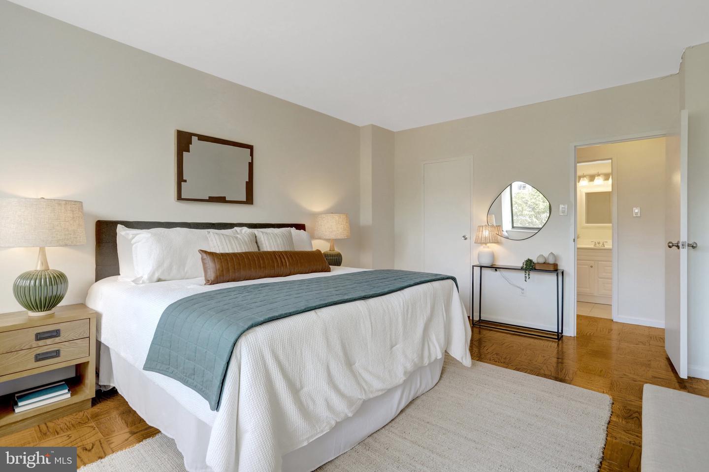 4141 N HENDERSON RD #313, ARLINGTON, Virginia 22203, 1 Bedroom Bedrooms, ,1 BathroomBathrooms,Residential,For sale,4141 N HENDERSON RD #313,VAAR2064534 MLS # VAAR2064534