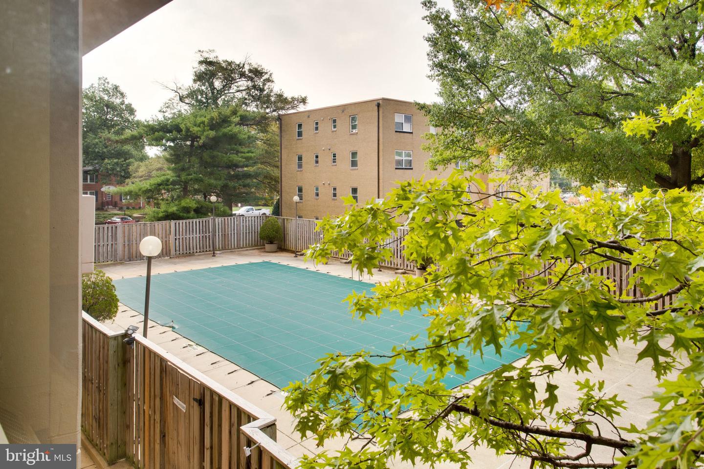 4141 N HENDERSON RD #313, ARLINGTON, Virginia 22203, 1 Bedroom Bedrooms, ,1 BathroomBathrooms,Residential,For sale,4141 N HENDERSON RD #313,VAAR2064534 MLS # VAAR2064534