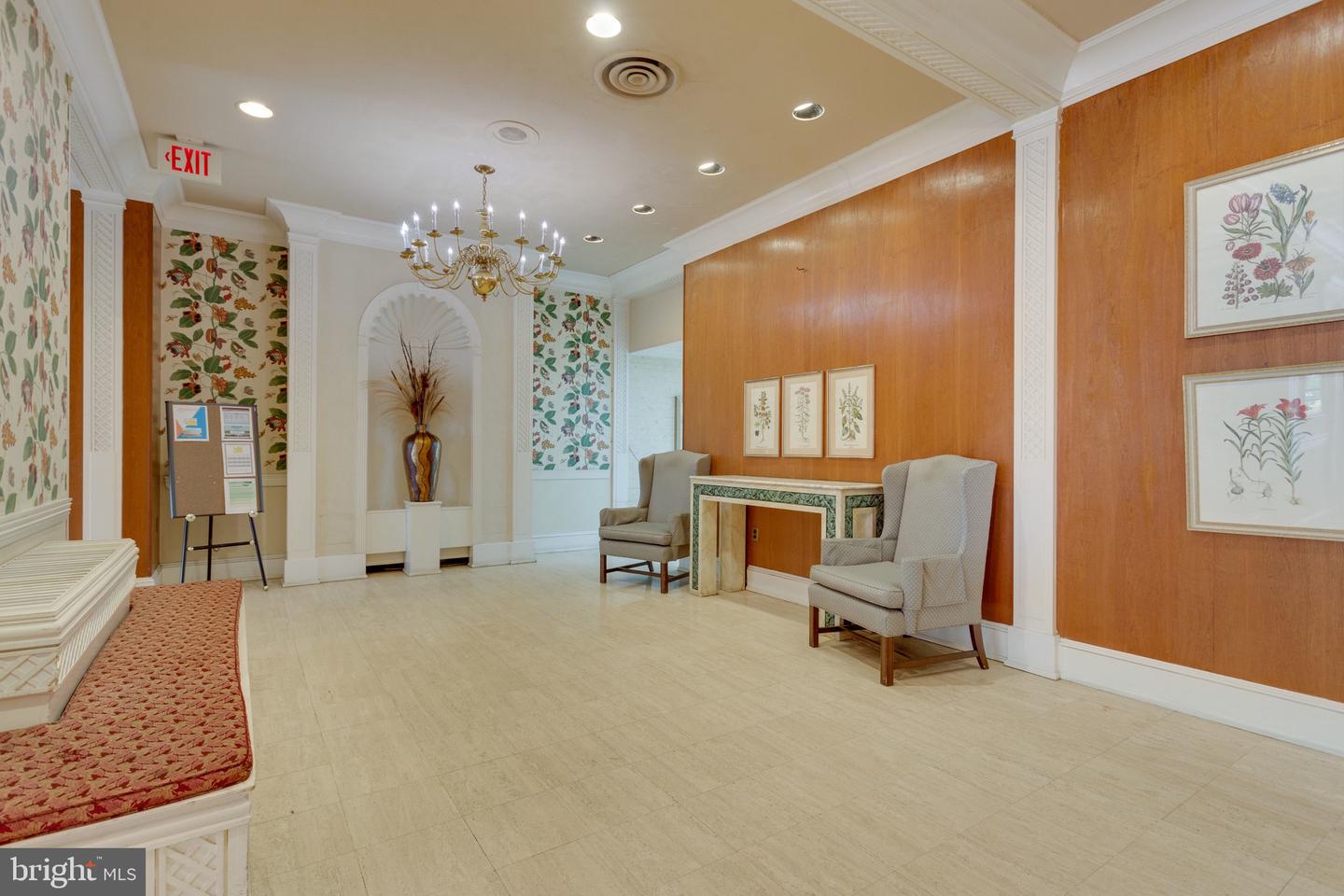 4141 N HENDERSON RD #313, ARLINGTON, Virginia 22203, 1 Bedroom Bedrooms, ,1 BathroomBathrooms,Residential,For sale,4141 N HENDERSON RD #313,VAAR2064534 MLS # VAAR2064534