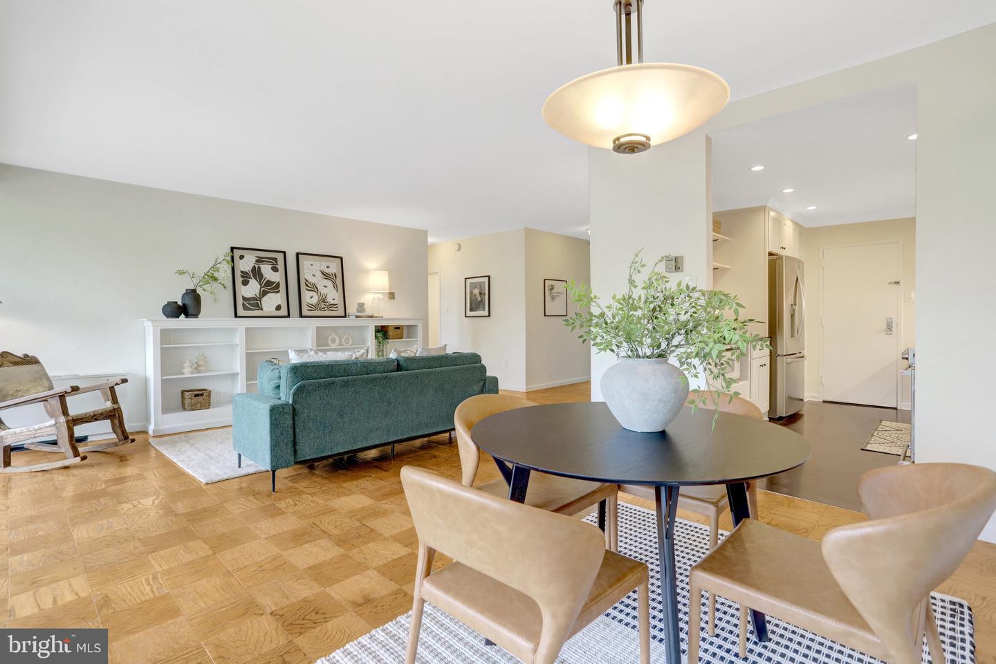4141 N HENDERSON RD #313, ARLINGTON, Virginia 22203, 1 Bedroom Bedrooms, ,1 BathroomBathrooms,Residential,For sale,4141 N HENDERSON RD #313,VAAR2064534 MLS # VAAR2064534