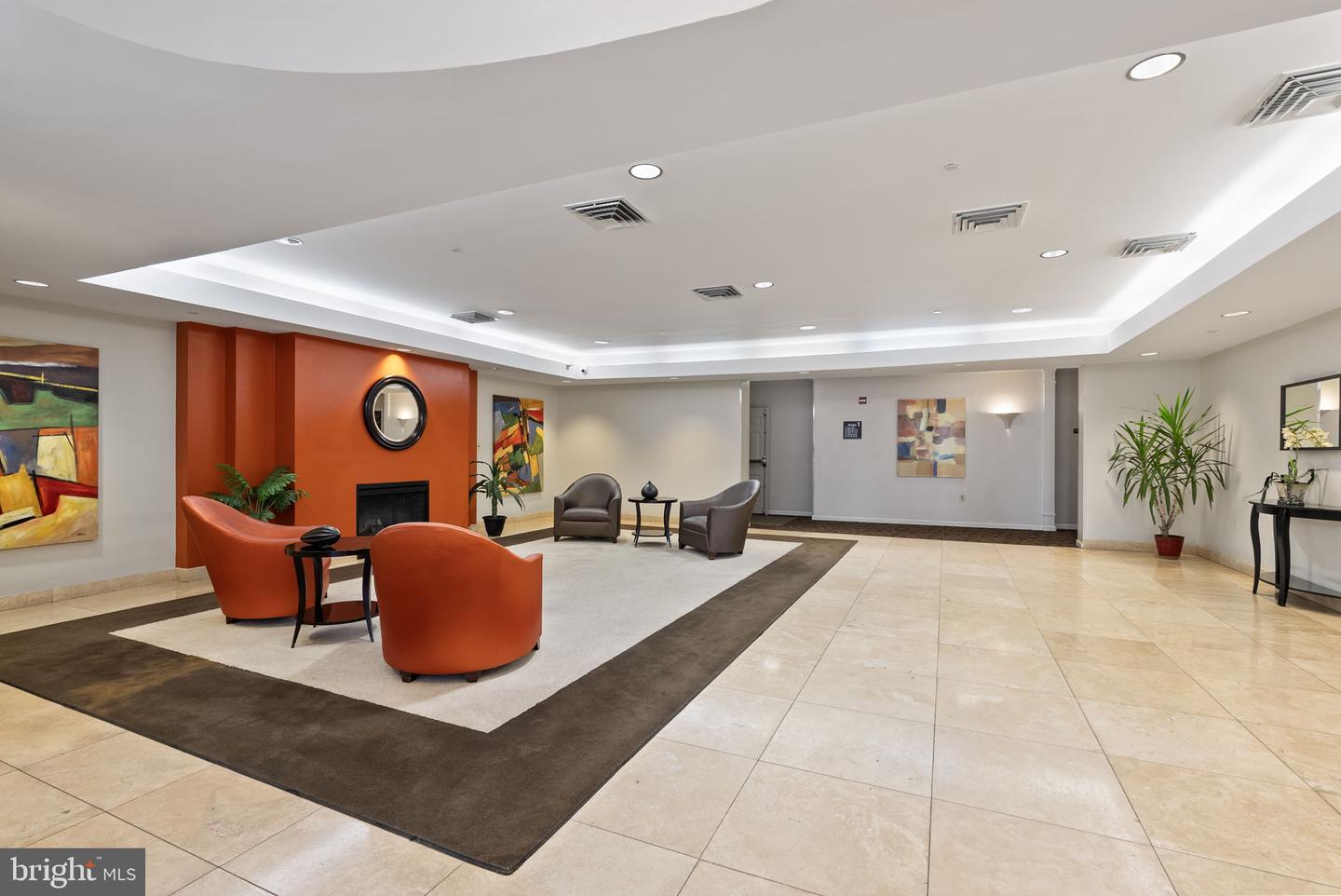 801 S GREENBRIER ST #304, ARLINGTON, Virginia 22204, 1 Bedroom Bedrooms, ,1 BathroomBathrooms,Residential,For sale,801 S GREENBRIER ST #304,VAAR2064538 MLS # VAAR2064538