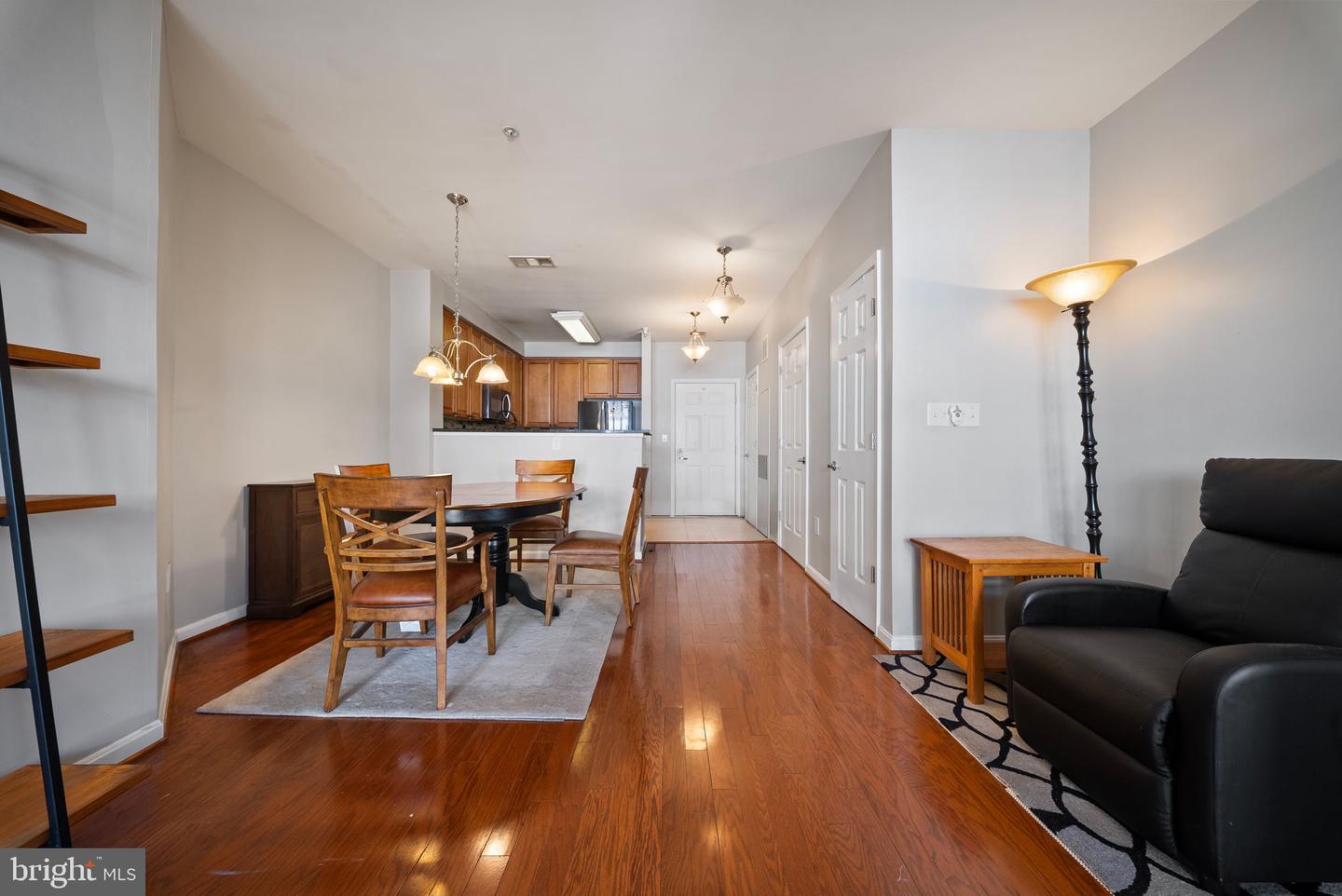 801 S GREENBRIER ST #304, ARLINGTON, Virginia 22204, 1 Bedroom Bedrooms, ,1 BathroomBathrooms,Residential,For sale,801 S GREENBRIER ST #304,VAAR2064538 MLS # VAAR2064538