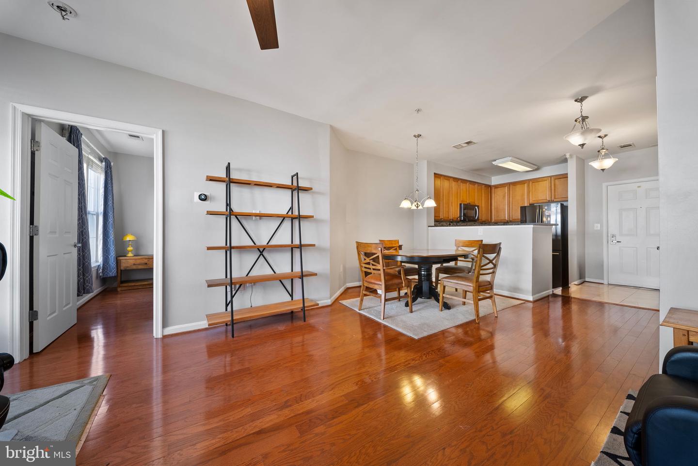 801 S GREENBRIER ST #304, ARLINGTON, Virginia 22204, 1 Bedroom Bedrooms, ,1 BathroomBathrooms,Residential,For sale,801 S GREENBRIER ST #304,VAAR2064538 MLS # VAAR2064538