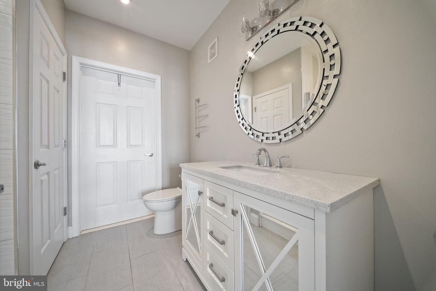 801 S GREENBRIER ST #304, ARLINGTON, Virginia 22204, 1 Bedroom Bedrooms, ,1 BathroomBathrooms,Residential,For sale,801 S GREENBRIER ST #304,VAAR2064538 MLS # VAAR2064538