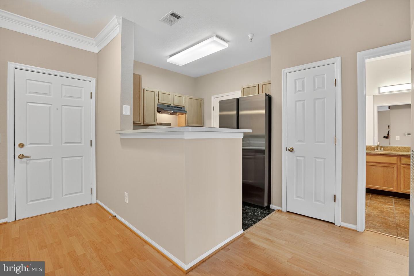 1580 SPRING GATE DR #4205, MCLEAN, Virginia 22102, 1 Bedroom Bedrooms, ,1 BathroomBathrooms,Residential,For sale,1580 SPRING GATE DR #4205,VAFX2272746 MLS # VAFX2272746
