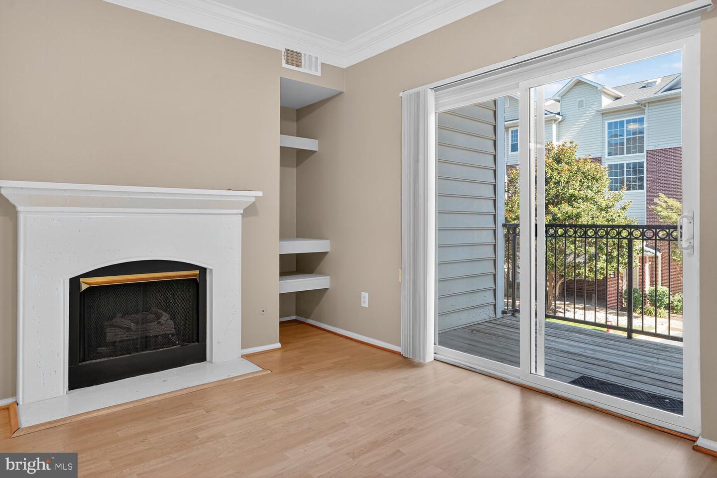 1580 SPRING GATE DR #4205, MCLEAN, Virginia 22102, 1 Bedroom Bedrooms, ,1 BathroomBathrooms,Residential,For sale,1580 SPRING GATE DR #4205,VAFX2272746 MLS # VAFX2272746
