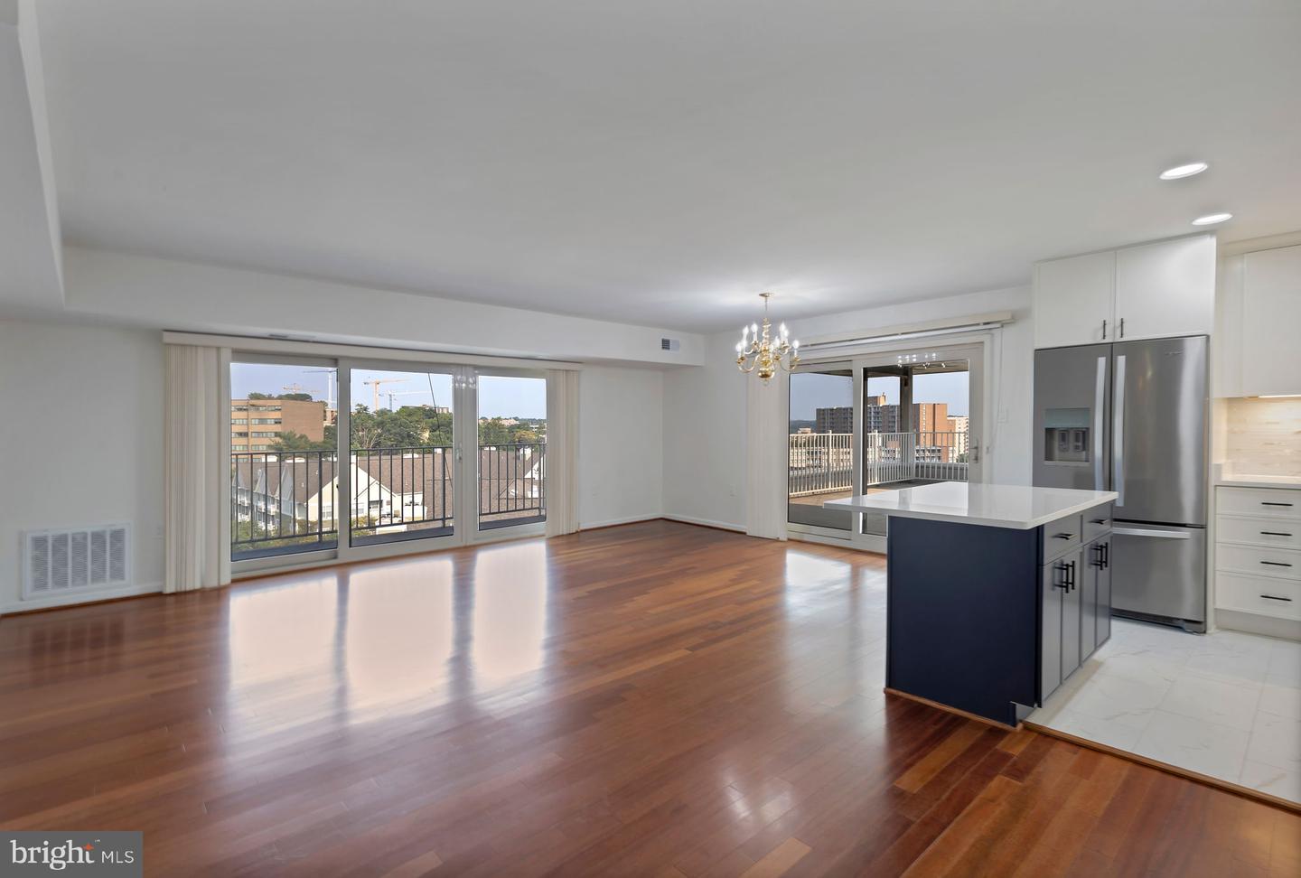 5250 VALLEY FORGE DR #802, ALEXANDRIA, Virginia 22304, 2 Bedrooms Bedrooms, 5 Rooms Rooms,2 BathroomsBathrooms,Residential,For sale,5250 VALLEY FORGE DR #802,VAAX2050524 MLS # VAAX2050524
