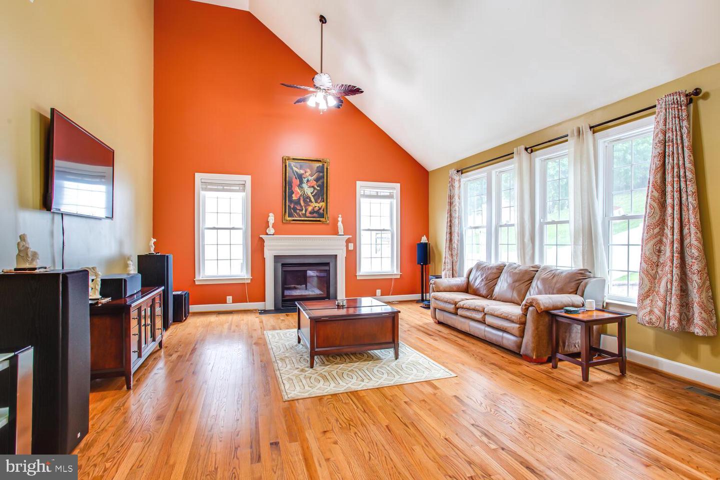 3403 LOGSTONE DR, TRIANGLE, Virginia 22172, 4 Bedrooms Bedrooms, ,3 BathroomsBathrooms,Residential,For sale,3403 LOGSTONE DR,VAPW2105366 MLS # VAPW2105366