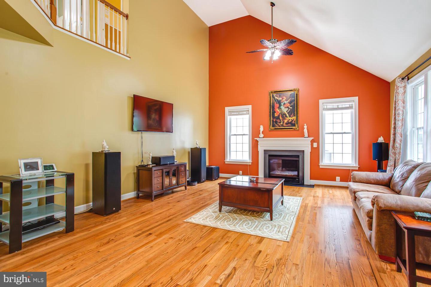 3403 LOGSTONE DR, TRIANGLE, Virginia 22172, 4 Bedrooms Bedrooms, ,3 BathroomsBathrooms,Residential,For sale,3403 LOGSTONE DR,VAPW2105366 MLS # VAPW2105366
