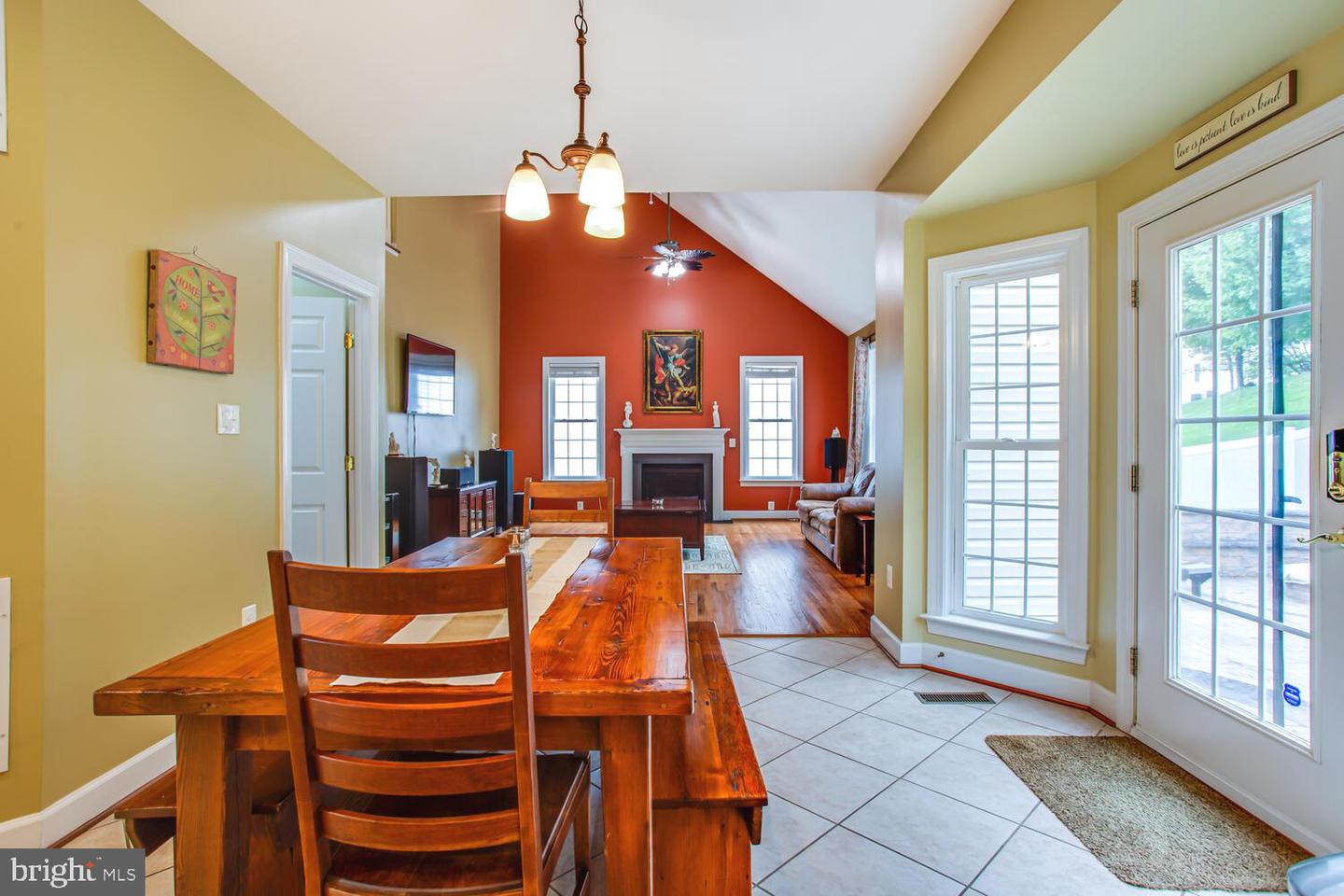 3403 LOGSTONE DR, TRIANGLE, Virginia 22172, 4 Bedrooms Bedrooms, ,3 BathroomsBathrooms,Residential,For sale,3403 LOGSTONE DR,VAPW2105366 MLS # VAPW2105366