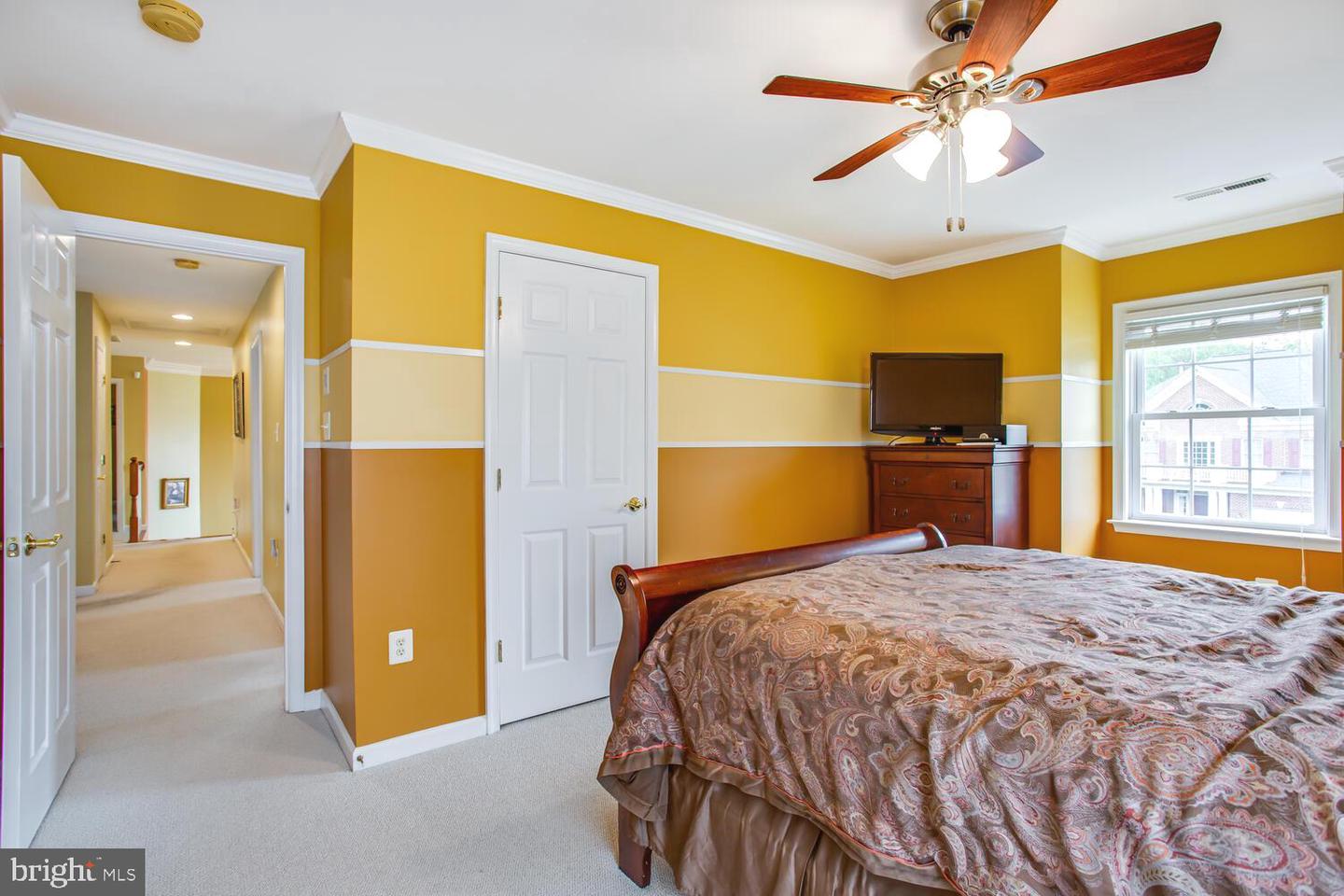 3403 LOGSTONE DR, TRIANGLE, Virginia 22172, 4 Bedrooms Bedrooms, ,3 BathroomsBathrooms,Residential,For sale,3403 LOGSTONE DR,VAPW2105366 MLS # VAPW2105366