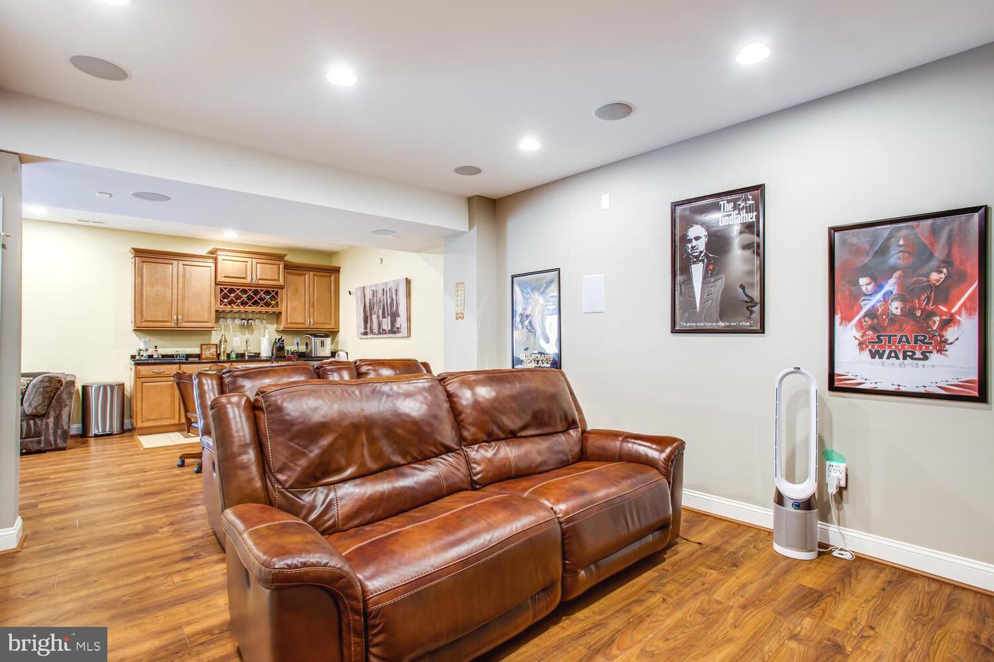 3403 LOGSTONE DR, TRIANGLE, Virginia 22172, 4 Bedrooms Bedrooms, ,3 BathroomsBathrooms,Residential,For sale,3403 LOGSTONE DR,VAPW2105366 MLS # VAPW2105366
