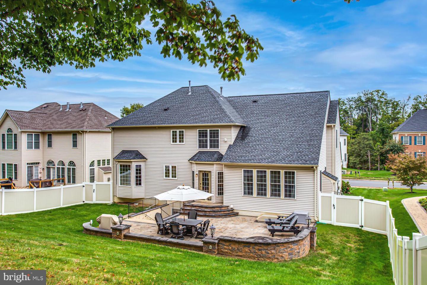 3403 LOGSTONE DR, TRIANGLE, Virginia 22172, 4 Bedrooms Bedrooms, ,3 BathroomsBathrooms,Residential,For sale,3403 LOGSTONE DR,VAPW2105366 MLS # VAPW2105366