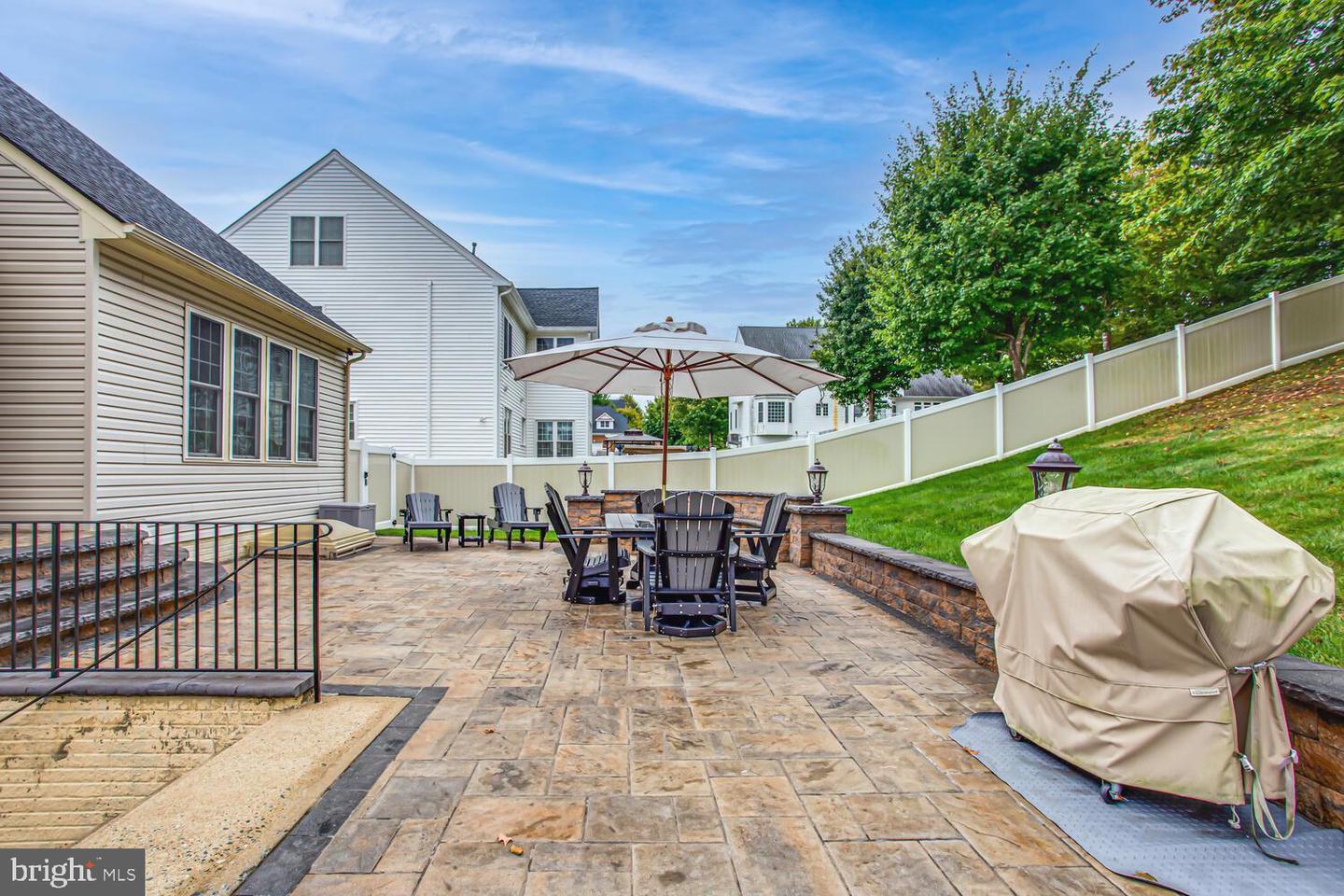 3403 LOGSTONE DR, TRIANGLE, Virginia 22172, 4 Bedrooms Bedrooms, ,3 BathroomsBathrooms,Residential,For sale,3403 LOGSTONE DR,VAPW2105366 MLS # VAPW2105366