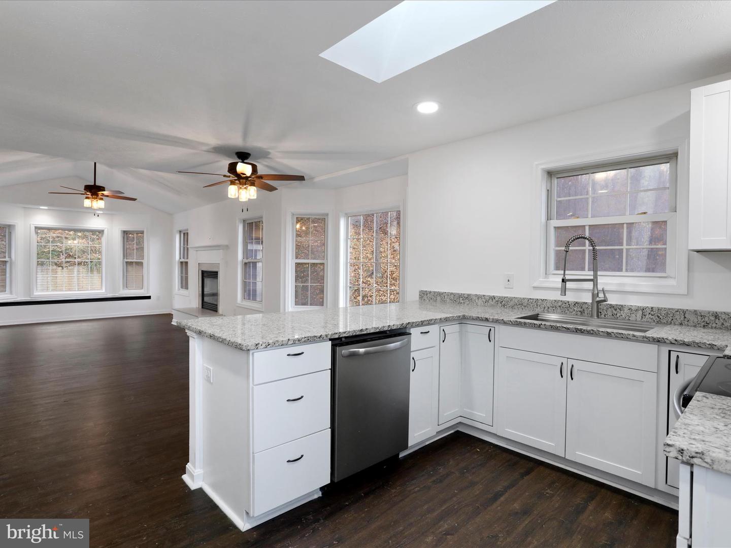 689 WINDY WAY, FRONT ROYAL, Virginia 22630, 3 Bedrooms Bedrooms, ,2 BathroomsBathrooms,Residential,For sale,689 WINDY WAY,VAWR2012476 MLS # VAWR2012476