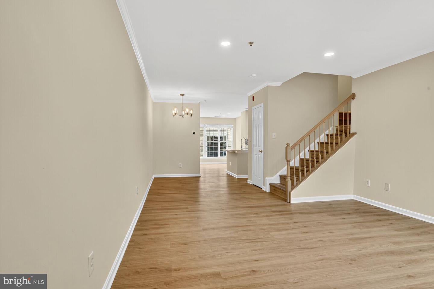 2492 QUICK ST #103, HERNDON, Virginia 20171, 2 Bedrooms Bedrooms, 11 Rooms Rooms,2 BathroomsBathrooms,Residential,For sale,2492 QUICK ST #103,VAFX2272670 MLS # VAFX2272670