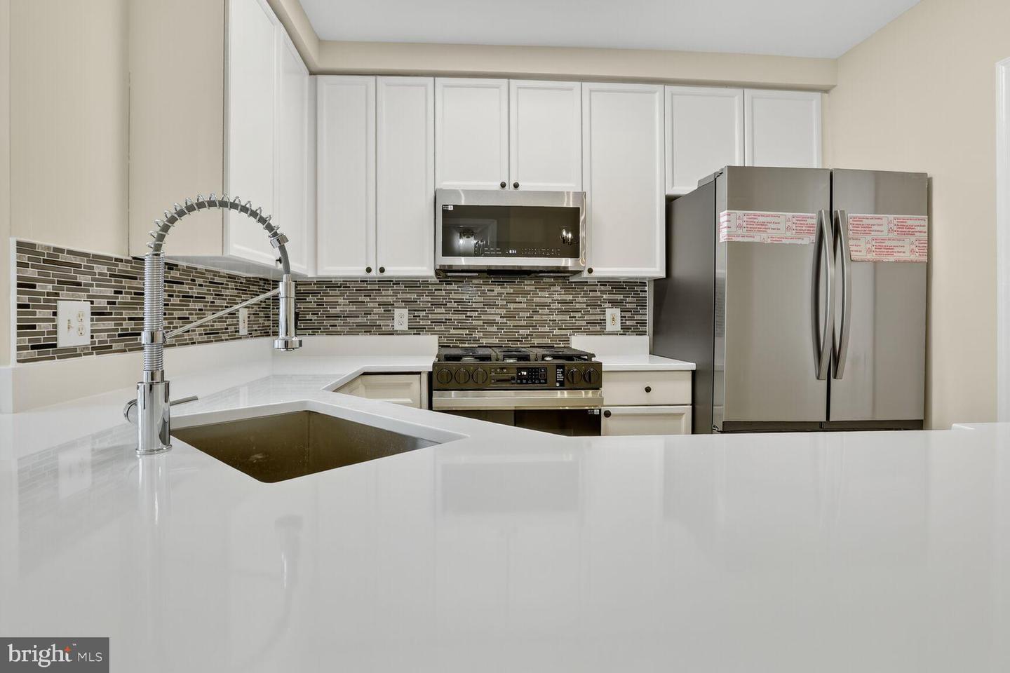 2492 QUICK ST #103, HERNDON, Virginia 20171, 2 Bedrooms Bedrooms, 11 Rooms Rooms,2 BathroomsBathrooms,Residential,For sale,2492 QUICK ST #103,VAFX2272670 MLS # VAFX2272670