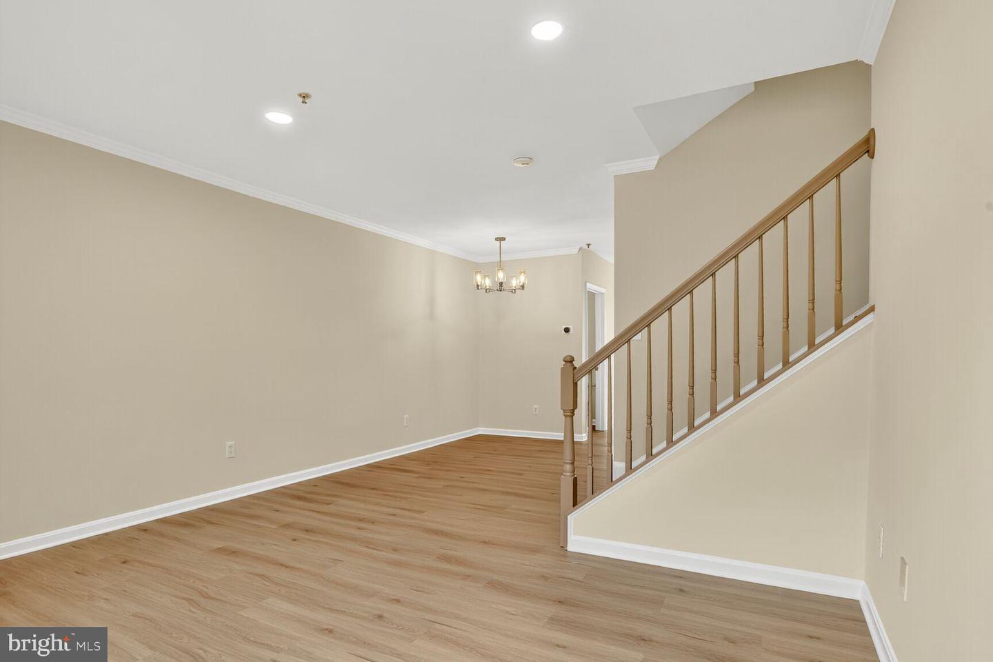 2492 QUICK ST #103, HERNDON, Virginia 20171, 2 Bedrooms Bedrooms, 11 Rooms Rooms,2 BathroomsBathrooms,Residential,For sale,2492 QUICK ST #103,VAFX2272670 MLS # VAFX2272670