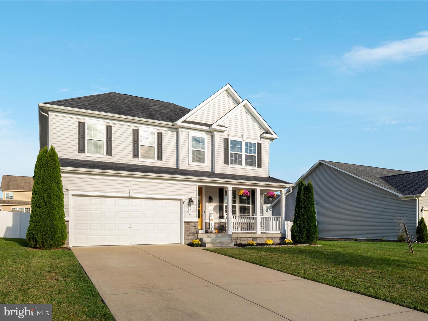 110 RADFORD CT, STEPHENS CITY, Virginia 22655, 4 Bedrooms Bedrooms, 9 Rooms Rooms,2 BathroomsBathrooms,Residential,For sale,110 RADFORD CT,VAFV2037208 MLS # VAFV2037208