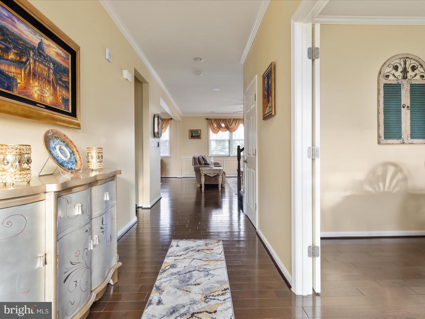110 RADFORD CT, STEPHENS CITY, Virginia 22655, 4 Bedrooms Bedrooms, 9 Rooms Rooms,2 BathroomsBathrooms,Residential,For sale,110 RADFORD CT,VAFV2037208 MLS # VAFV2037208