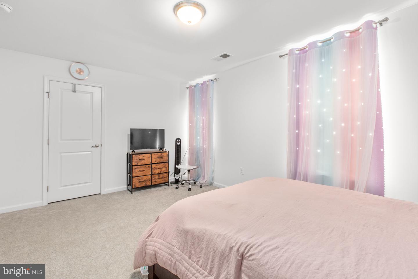 9523 FALL HAVEN RD, FREDERICKSBURG, Virginia 22407, 4 Bedrooms Bedrooms, ,2 BathroomsBathrooms,Residential,For sale,9523 FALL HAVEN RD,VASP2036690 MLS # VASP2036690