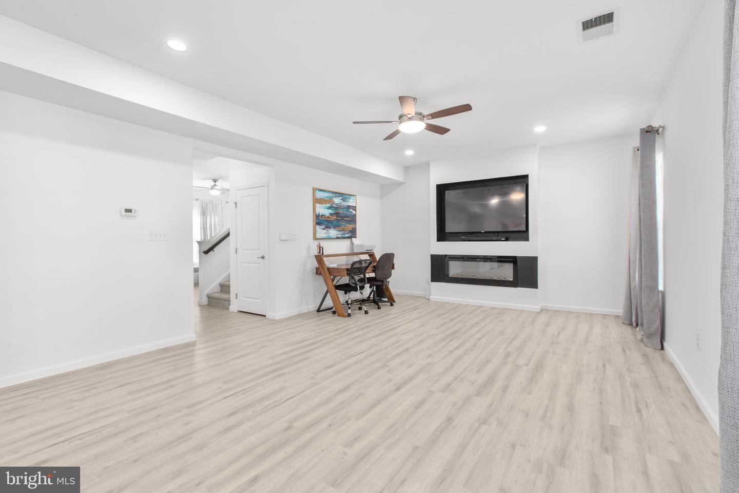9523 FALL HAVEN RD, FREDERICKSBURG, Virginia 22407, 4 Bedrooms Bedrooms, ,2 BathroomsBathrooms,Residential,For sale,9523 FALL HAVEN RD,VASP2036690 MLS # VASP2036690