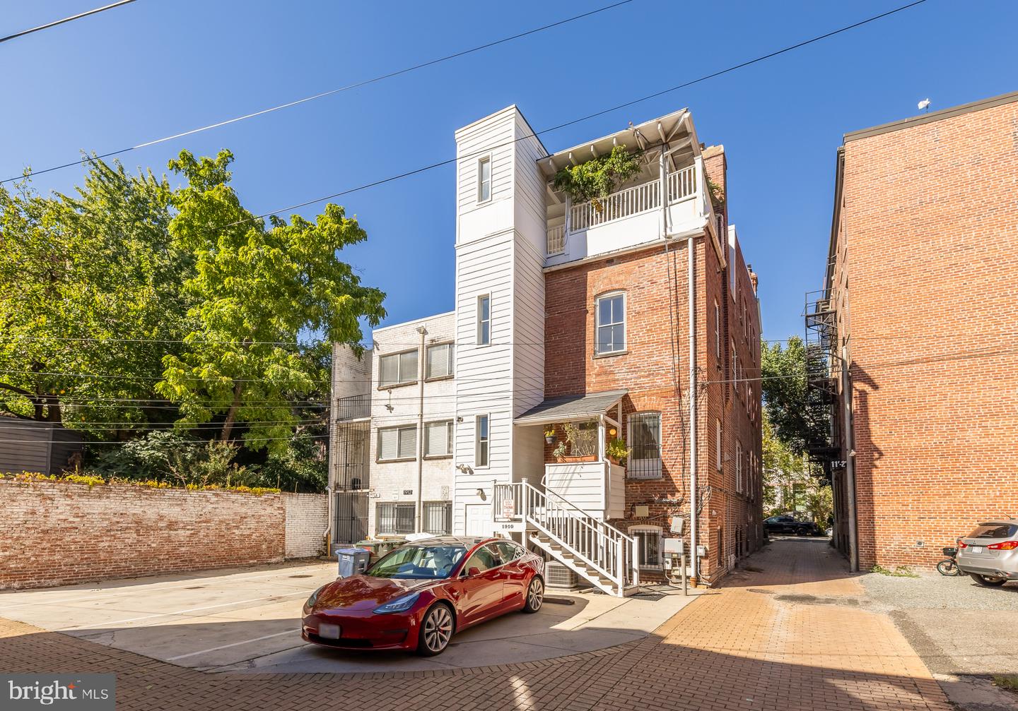 1910 S ST NW, WASHINGTON, District Of Columbia 20009, 8 Bedrooms Bedrooms, ,3 BathroomsBathrooms,Residential,For sale,1910 S ST NW,DCDC2225560 MLS # DCDC2225560