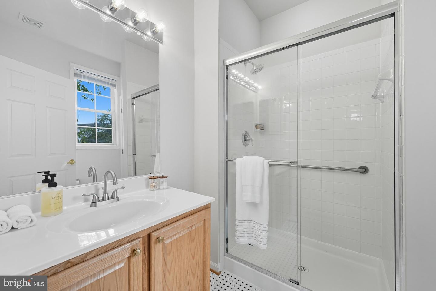 6066 HALVERTON PL, GAINESVILLE, Virginia 20155, 4 Bedrooms Bedrooms, ,3 BathroomsBathrooms,Residential,For sale,6066 HALVERTON PL,VAPW2105404 MLS # VAPW2105404