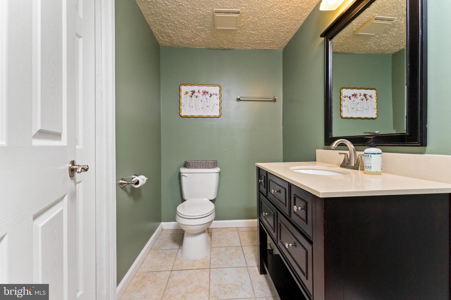 13 CARTER LN, STAFFORD, Virginia 22556, 4 Bedrooms Bedrooms, 12 Rooms Rooms,2 BathroomsBathrooms,Residential,For sale,13 CARTER LN,VAST2043286 MLS # VAST2043286