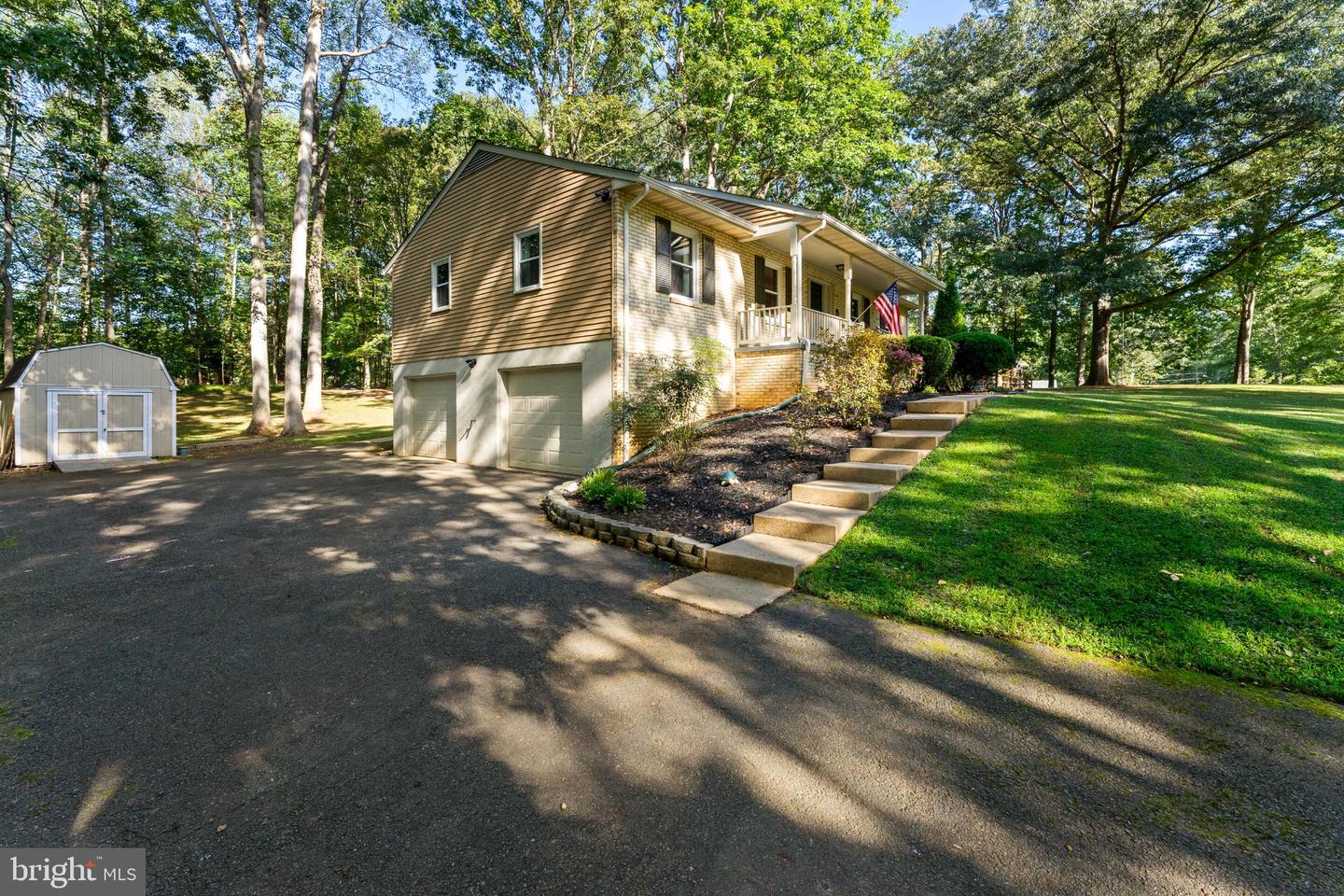 13 CARTER LN, STAFFORD, Virginia 22556, 4 Bedrooms Bedrooms, 12 Rooms Rooms,2 BathroomsBathrooms,Residential,For sale,13 CARTER LN,VAST2043286 MLS # VAST2043286