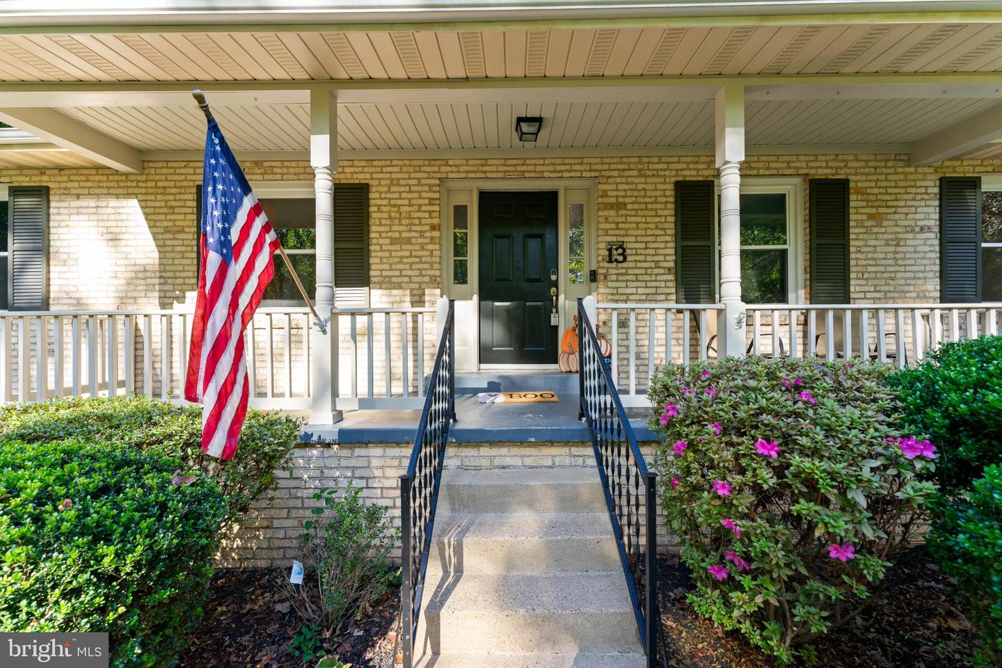 13 CARTER LN, STAFFORD, Virginia 22556, 4 Bedrooms Bedrooms, 12 Rooms Rooms,2 BathroomsBathrooms,Residential,For sale,13 CARTER LN,VAST2043286 MLS # VAST2043286