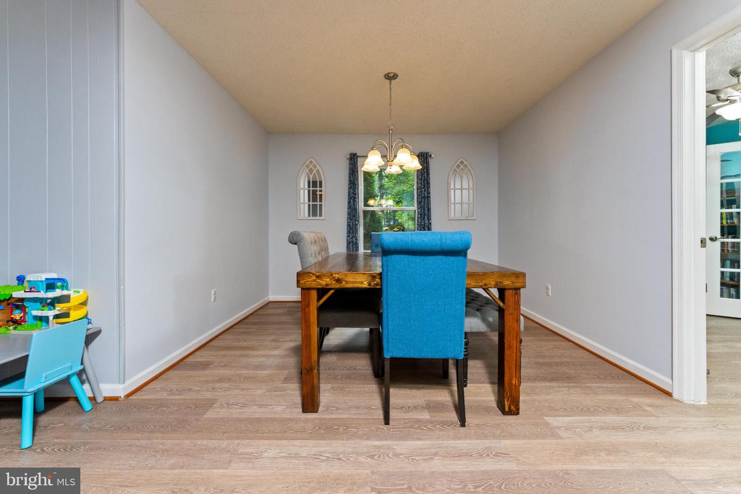 13 CARTER LN, STAFFORD, Virginia 22556, 4 Bedrooms Bedrooms, 12 Rooms Rooms,2 BathroomsBathrooms,Residential,For sale,13 CARTER LN,VAST2043286 MLS # VAST2043286