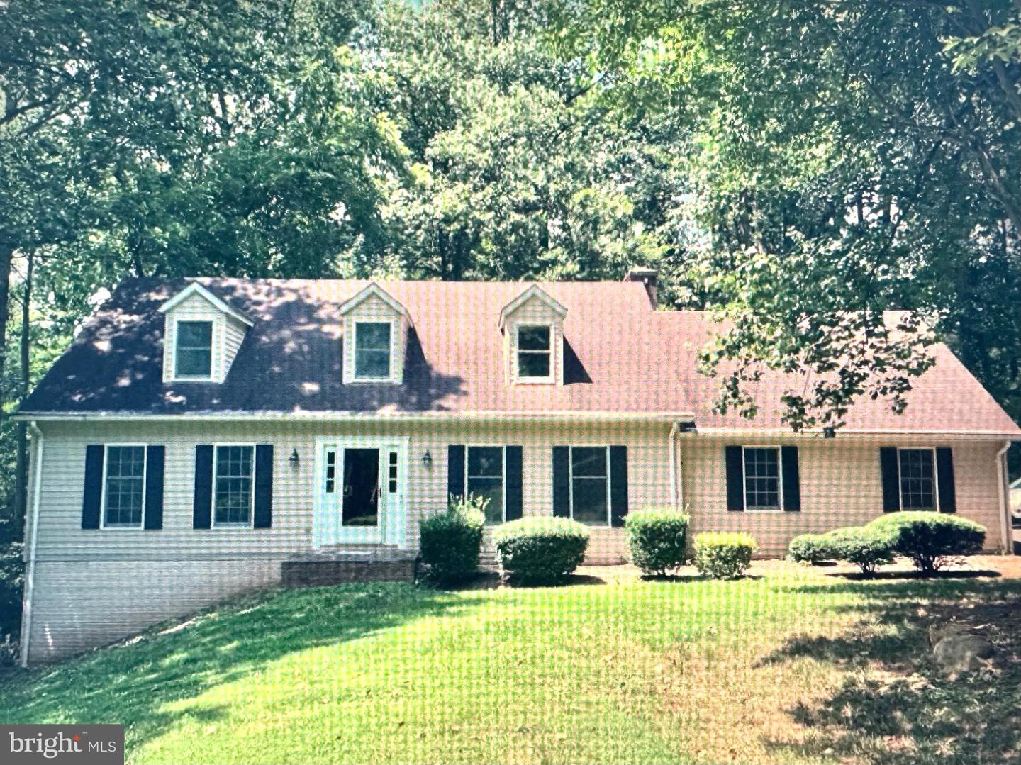 5769 PENDLETON LN, WARRENTON, Virginia 20187, 5 Bedrooms Bedrooms, ,3 BathroomsBathrooms,Residential,For sale,5769 PENDLETON LN,VAFQ2018594 MLS # VAFQ2018594