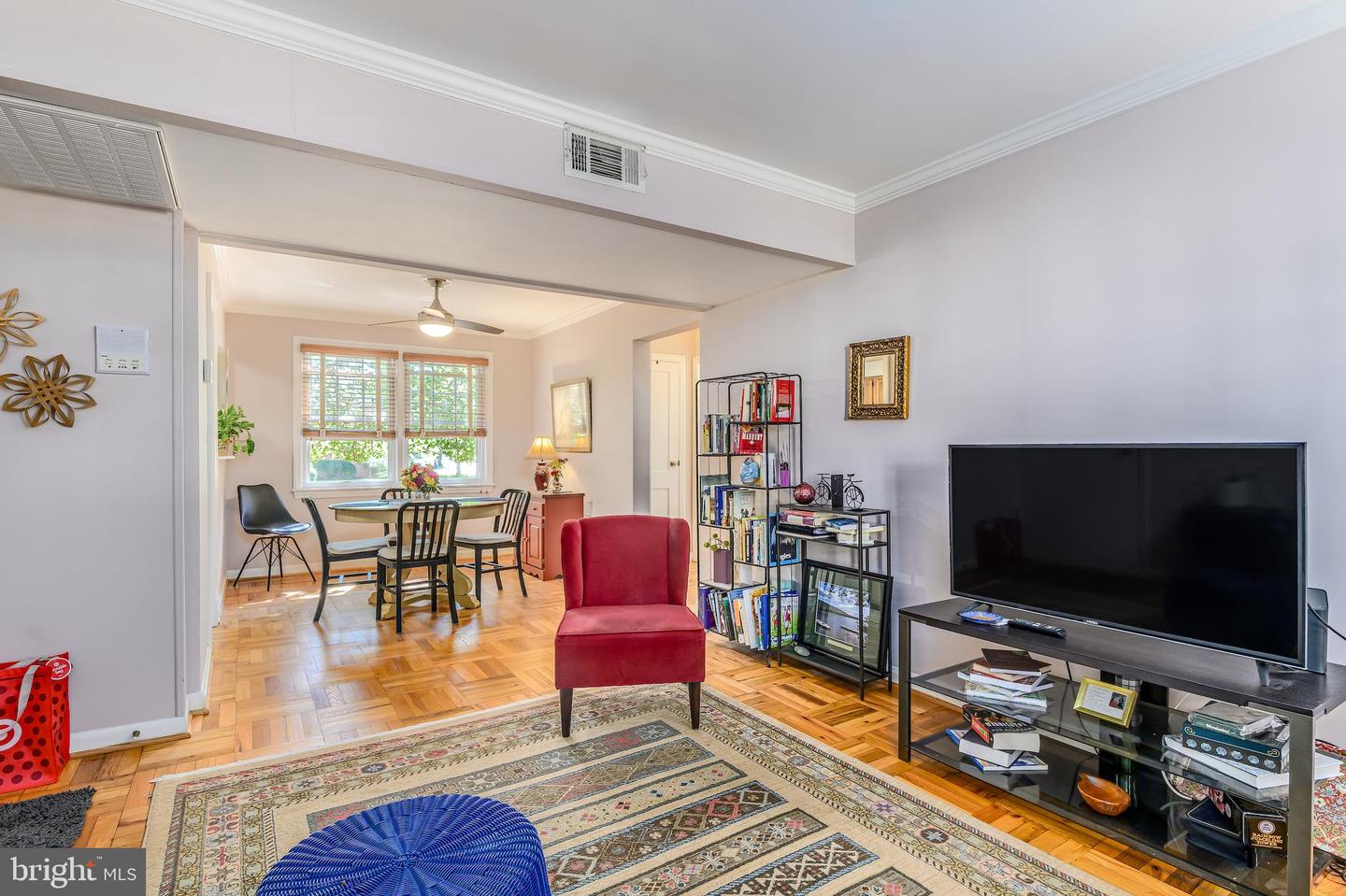 6509 POTOMAC AVE #A2, ALEXANDRIA, Virginia 22307, 1 Bedroom Bedrooms, ,1 BathroomBathrooms,Residential,For sale,6509 POTOMAC AVE #A2,VAFX2272880 MLS # VAFX2272880 6509 POTOMAC AVE #A2, ALEXANDRIA, Virginia 22307, 1 Bedroom Bedrooms, ,1 BathroomBathrooms,Residential,For sale,6509 POTOMAC AVE #A2,VAFX2272880 MLS # VAFX2272880