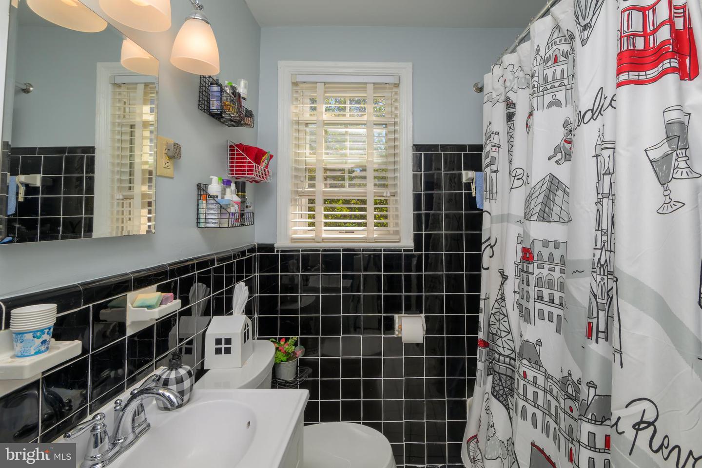 6509 POTOMAC AVE #A2, ALEXANDRIA, Virginia 22307, 1 Bedroom Bedrooms, ,1 BathroomBathrooms,Residential,For sale,6509 POTOMAC AVE #A2,VAFX2272880 MLS # VAFX2272880 6509 POTOMAC AVE #A2, ALEXANDRIA, Virginia 22307, 1 Bedroom Bedrooms, ,1 BathroomBathrooms,Residential,For sale,6509 POTOMAC AVE #A2,VAFX2272880 MLS # VAFX2272880